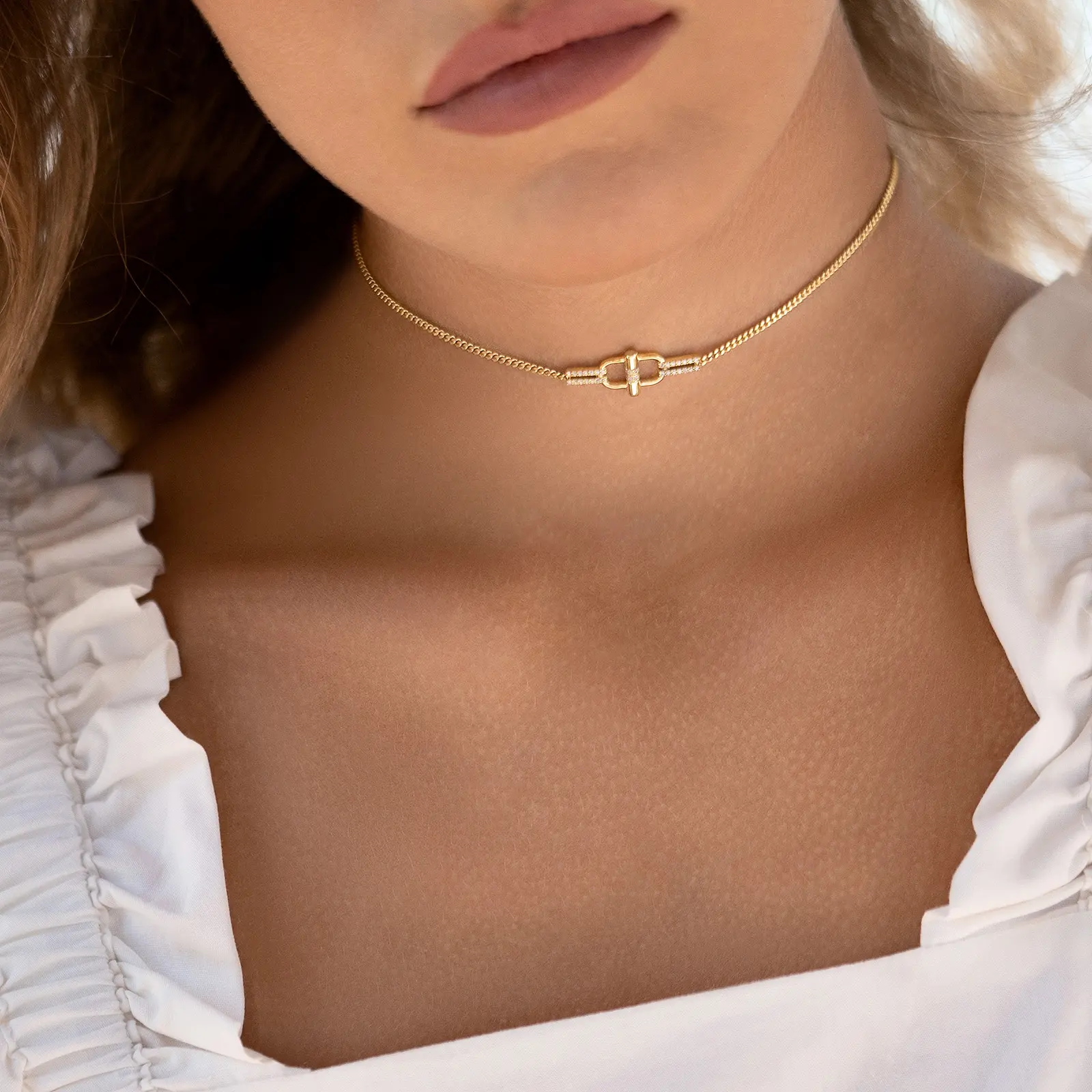Baroque Gold Choker – Abstract Chain Choker with Diamonds