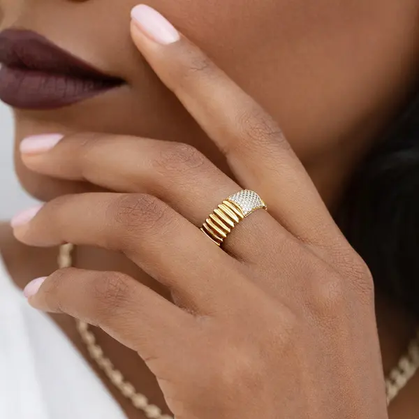 bold-pattern-ring-mont-blanc-ring-18k-gold