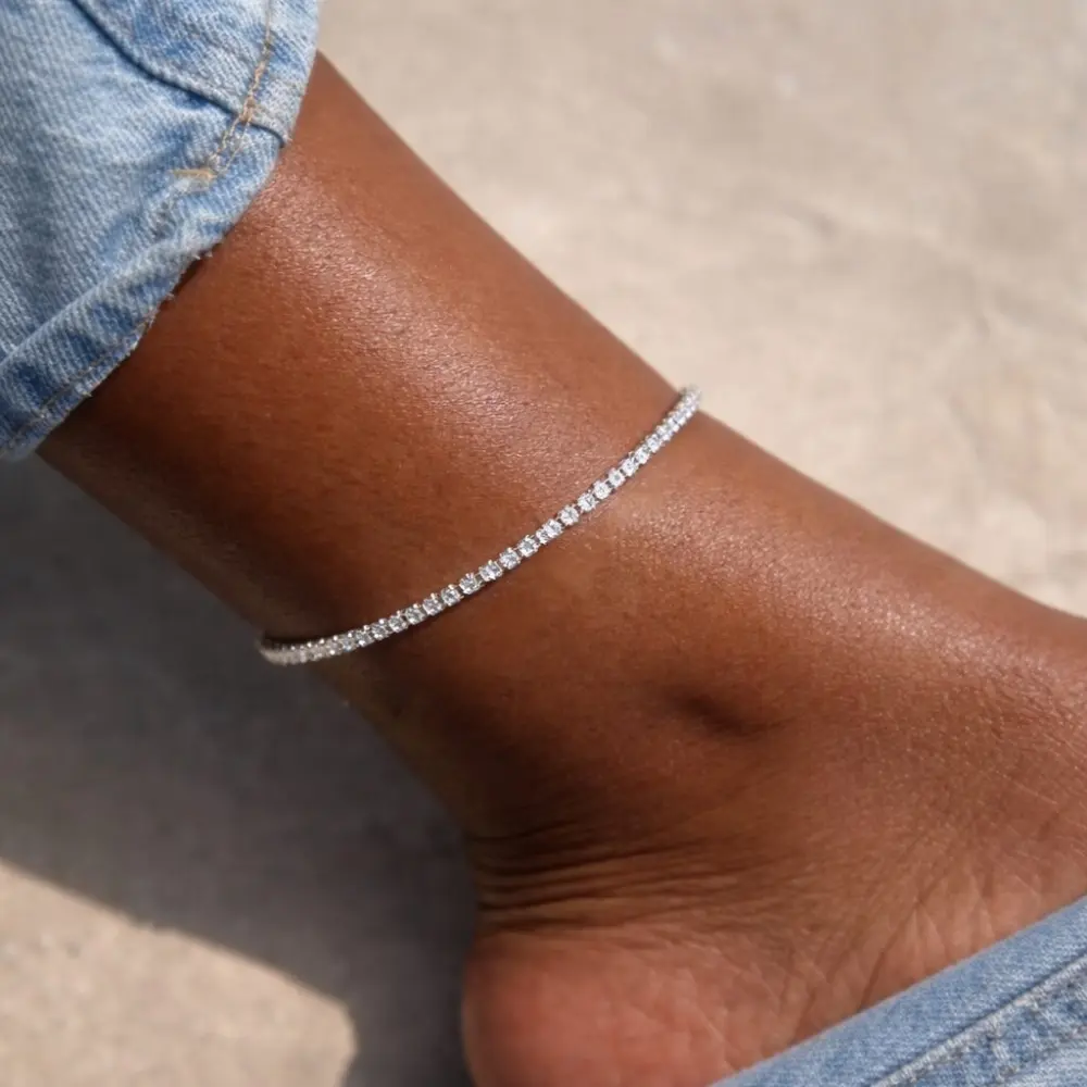 CAVIGLIERA DONNA IN ACCIAIO ZIRCONI E CUORI - Foto 2